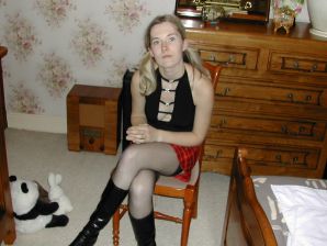 A blonde with a thin waist poses in front of her husband in the car and at home. Part 3. Thumb 9