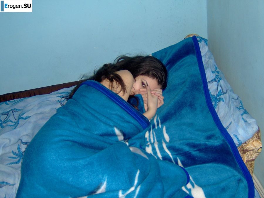 Oriental beauty shows the ass in clothes and without. Part 2. Photo 30