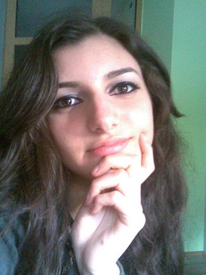 Oriental beauty shows the ass in clothes and without. Part 2. Thumb 8