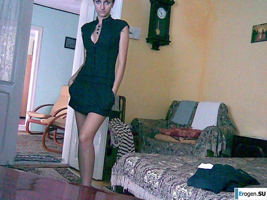 Charming chernovlaska makes a boner to her boyfriend. Photo 21