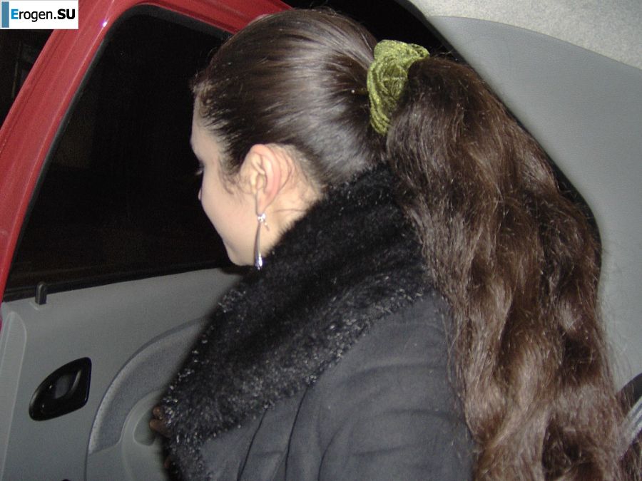 Charming chernovlaska makes a boner to her boyfriend. Photo 7