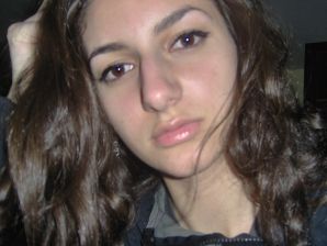 Charming chernovlaska makes a boner to her boyfriend. Thumb 22