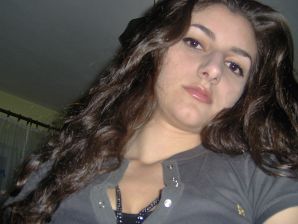 Charming chernovlaska makes a boner to her boyfriend. Thumb 24