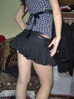 Charming chernovlaska makes a boner to her boyfriend. Thumb 31