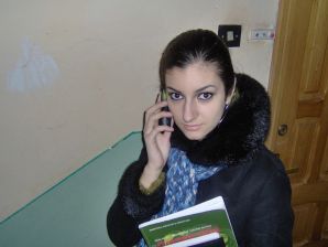 Oriental beauty shows the ass in clothes and without. Part 4. Thumb 7