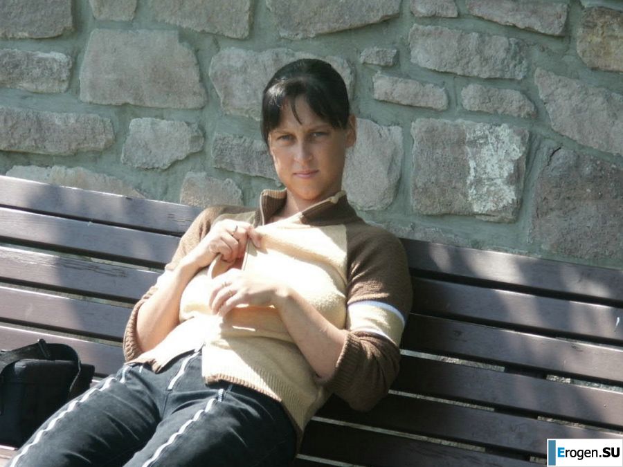 A lush woman bares her tits on the street and takes off her panties. Photo 18