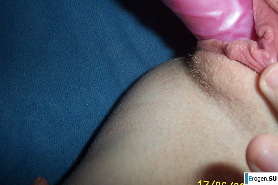 Depraved games without clothes of a cute girl and her boyfriend. Photo 18