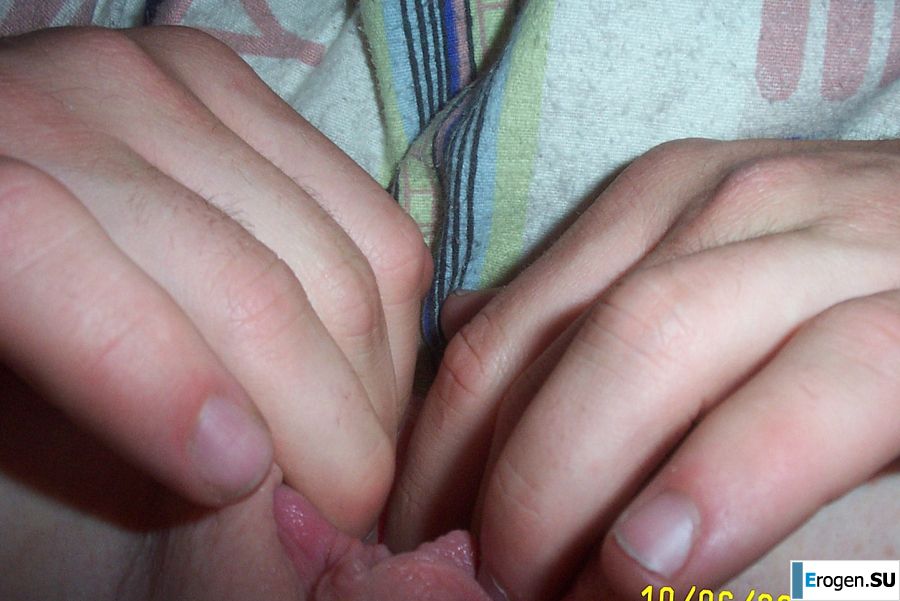 Depraved games without clothes of a cute girl and her boyfriend. Photo 8