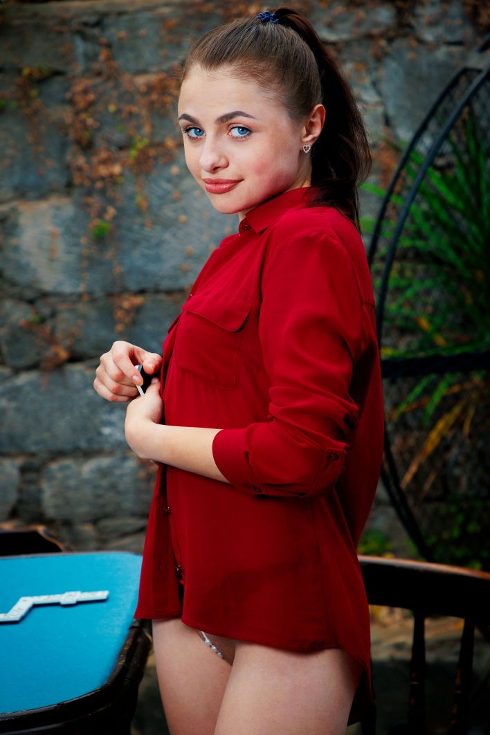 Adite in Pearl Pleasure. Thumb 4