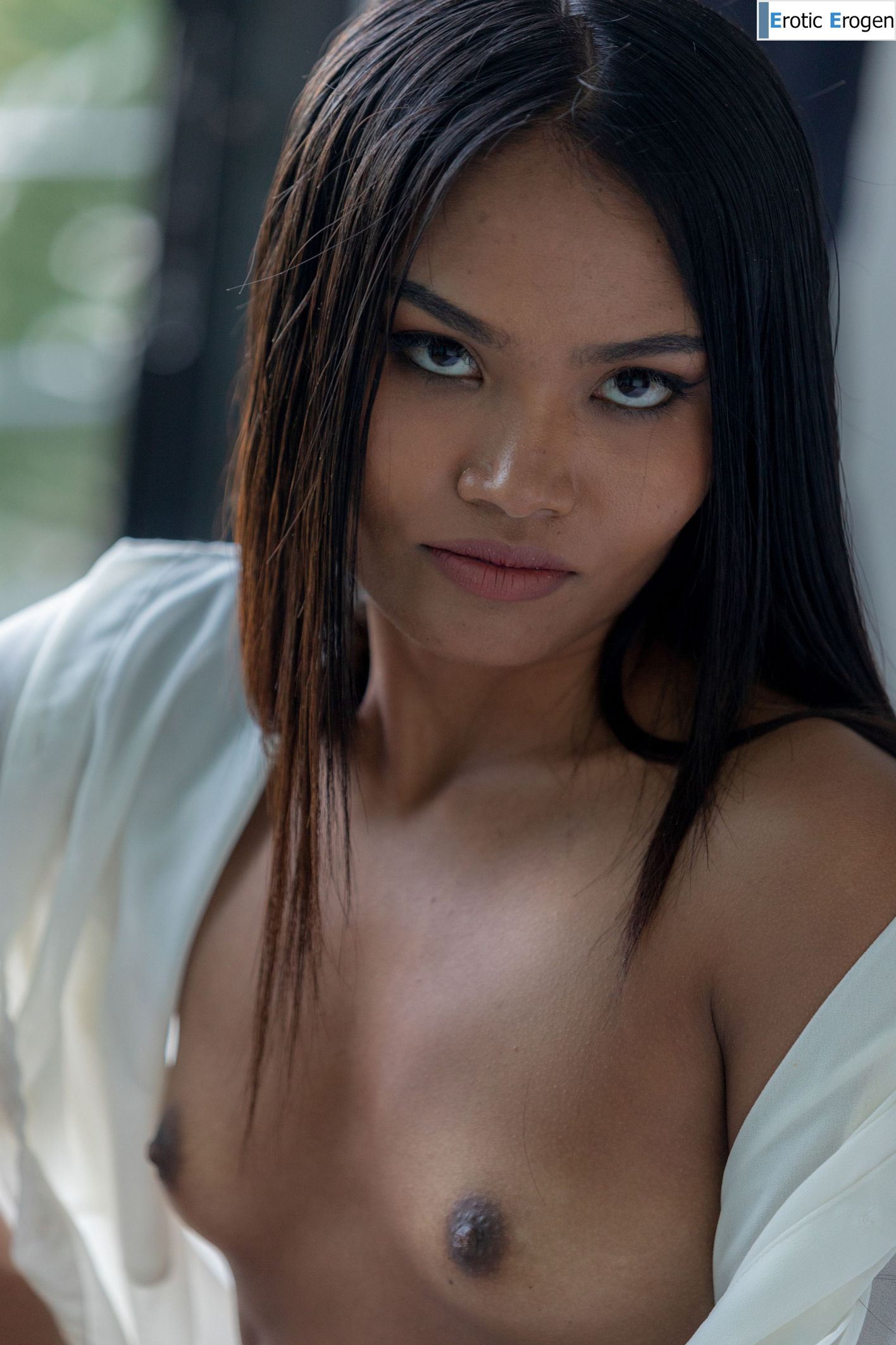 Lukpla in Lazy Morning. Picture 12