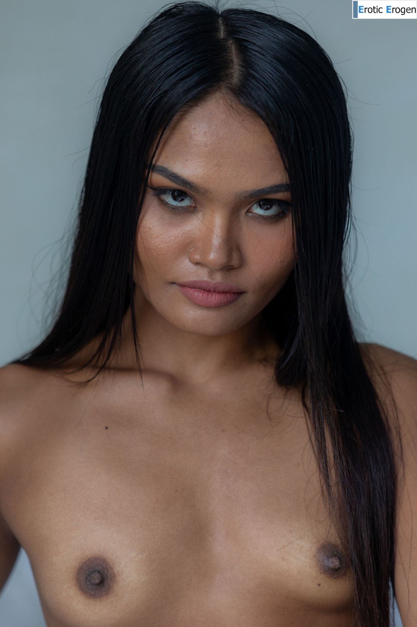 Lukpla in Lazy Morning. Picture 18