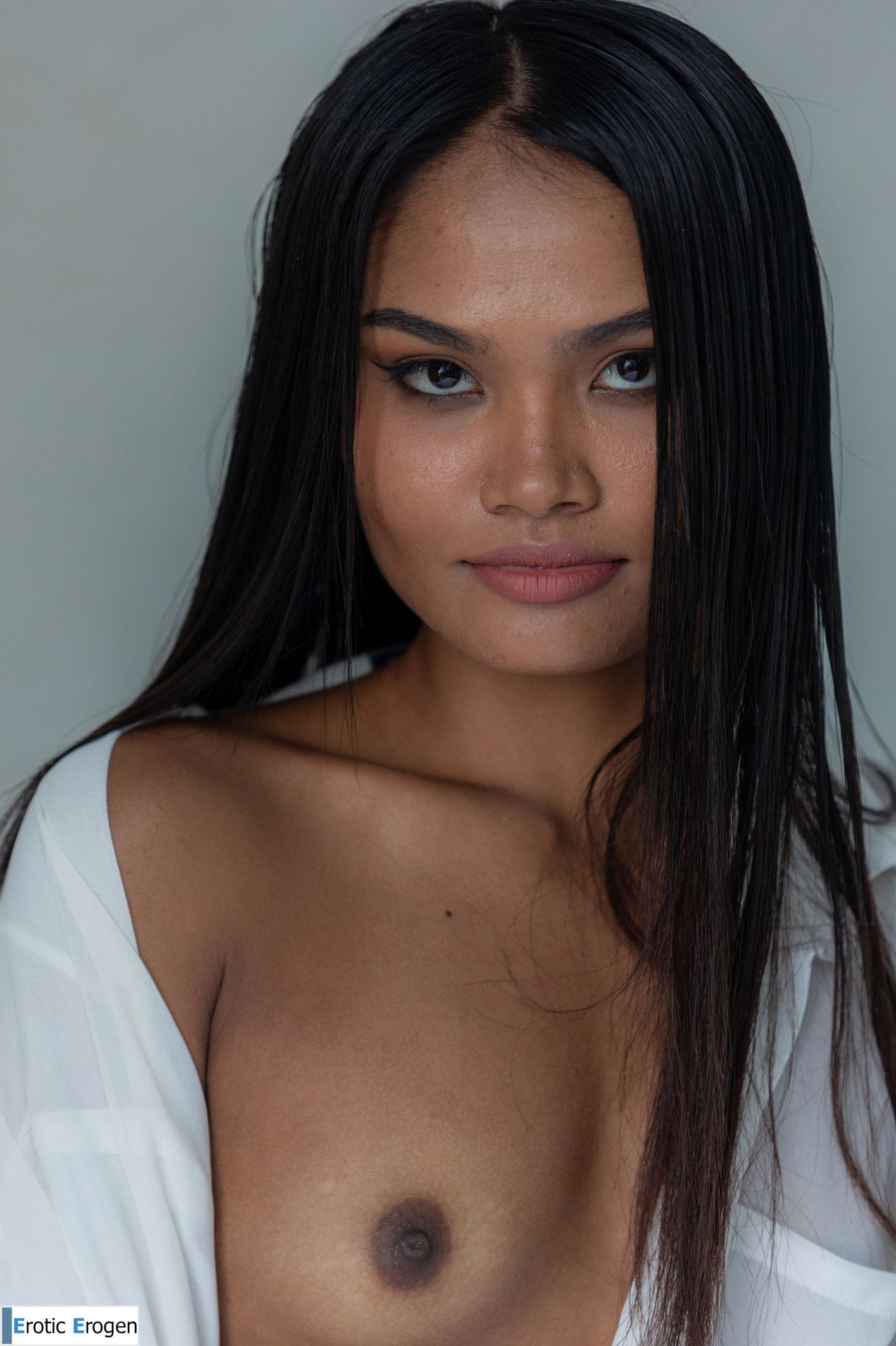 Lukpla in Lazy Morning. Picture 9