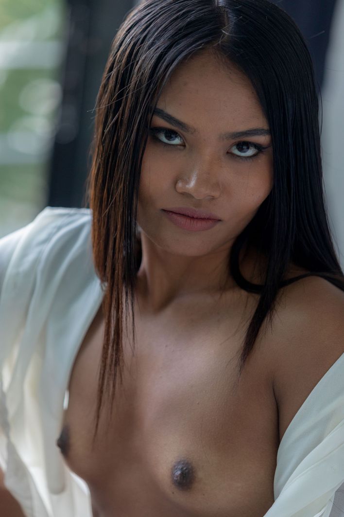 Lukpla in Lazy Morning. Thumb 12