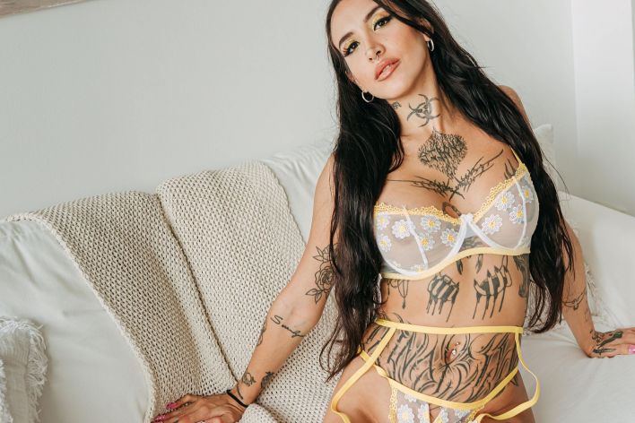 Demonflor in Flowers Also Speak. Thumb 4