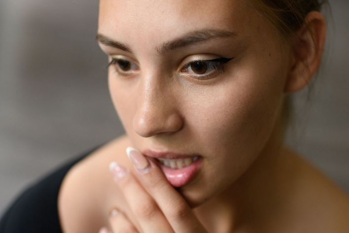 Harissa Berry in Studio Nudio. Thumb 6