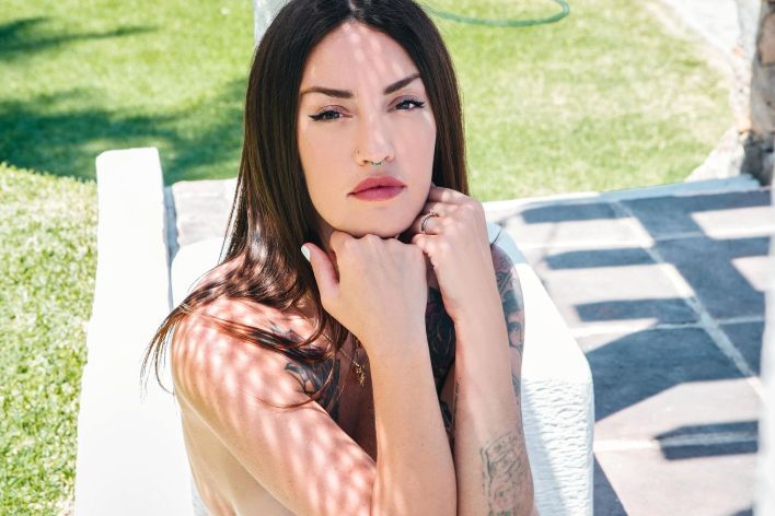 Rika in Ella Baila Sola. Thumb 44