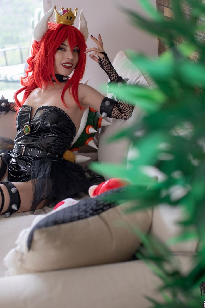 Kailee in Ill Conquer You. Thumb 4