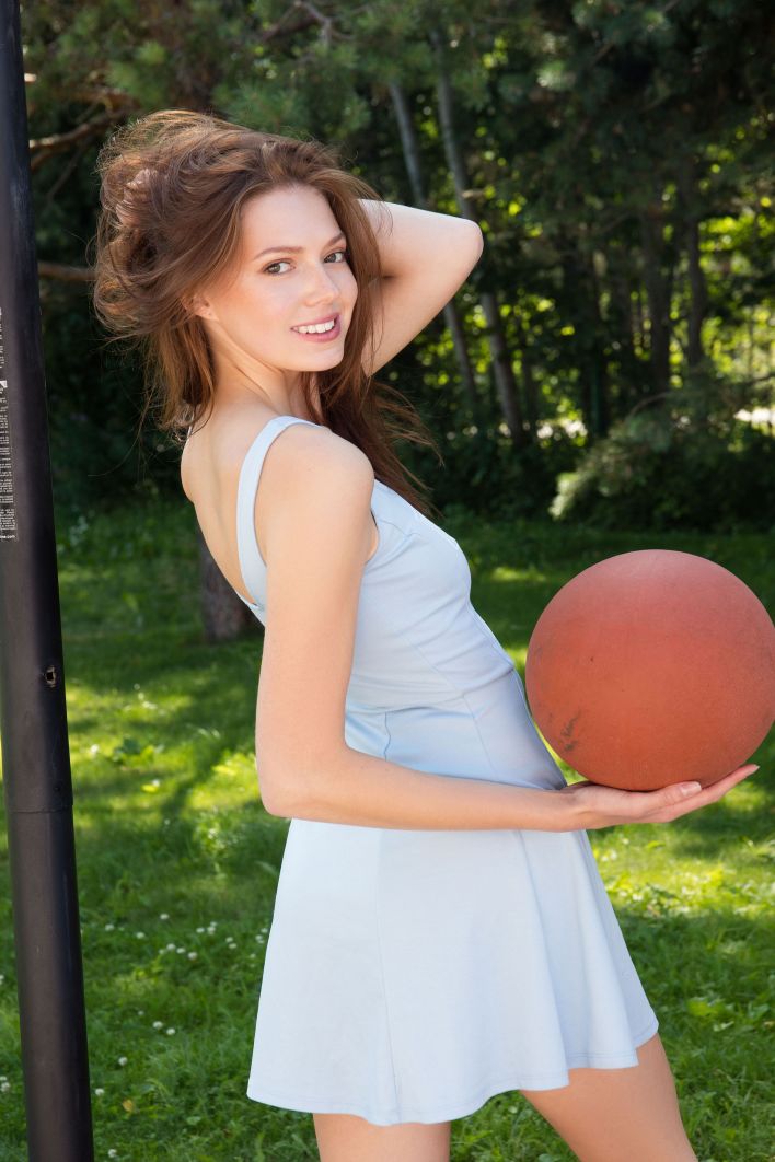 Shawni in Time To Play. Thumb 6