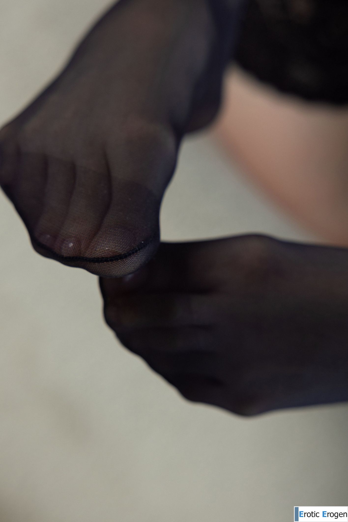 Lollipop in Tease. Picture 15