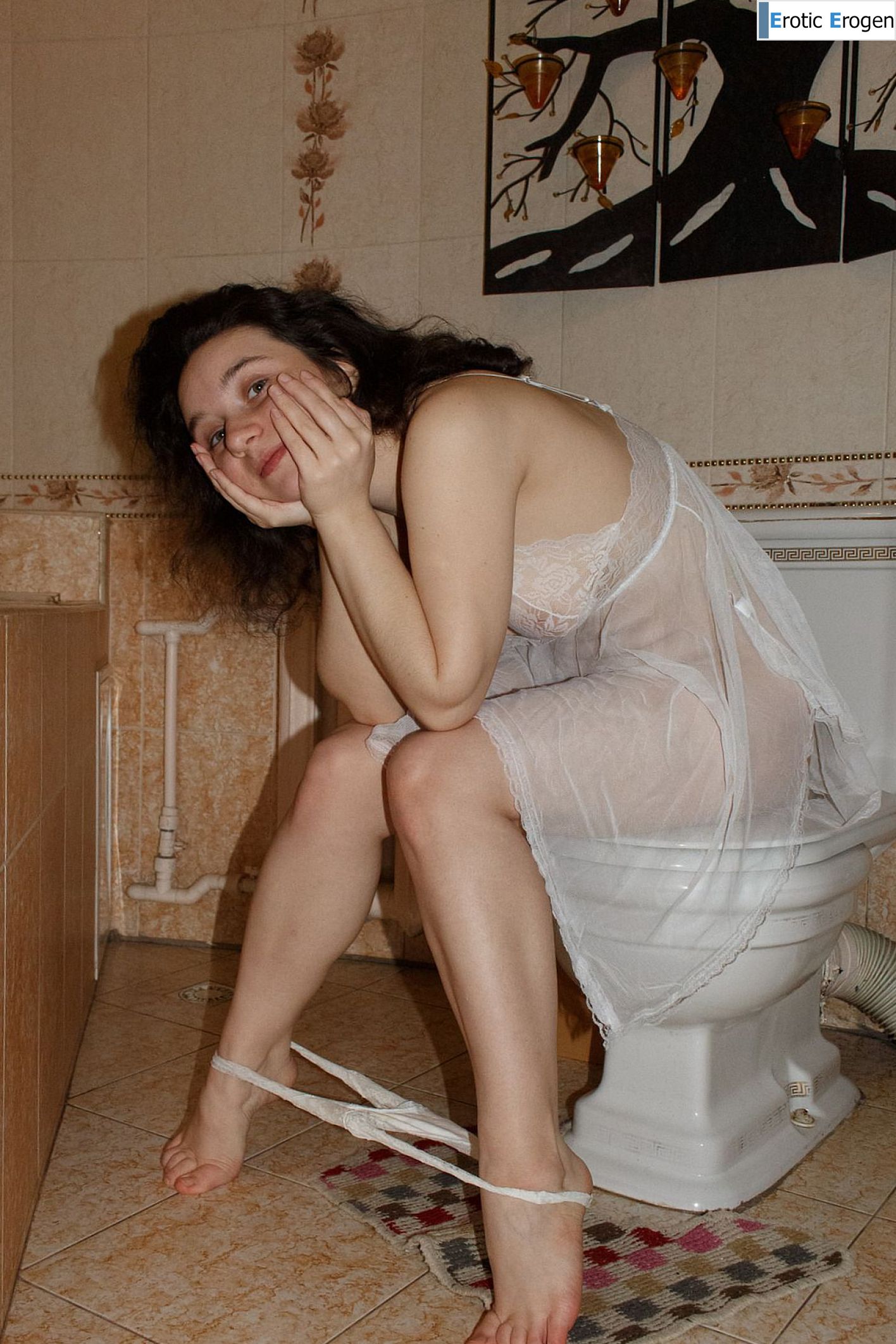 Tasia Loomer in Bubble Bae 1. Picture 17