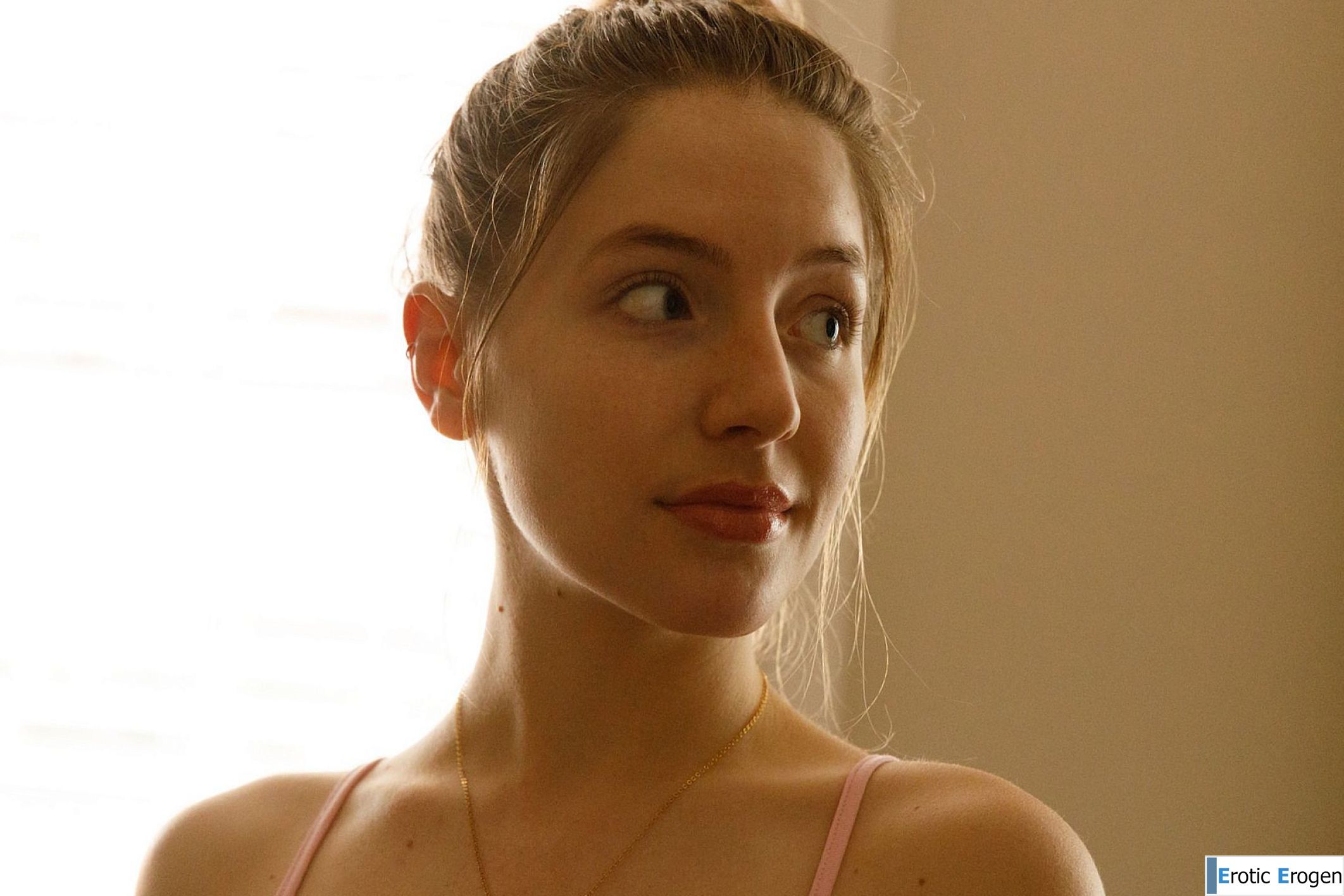 Rian Starber in Rooftop Tiktok. Picture 1