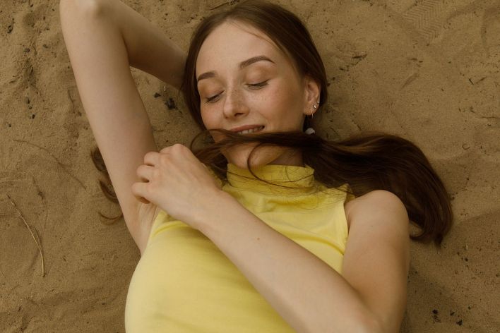 Ariel Gossimer in Tease By The Sea 2. Thumb 31