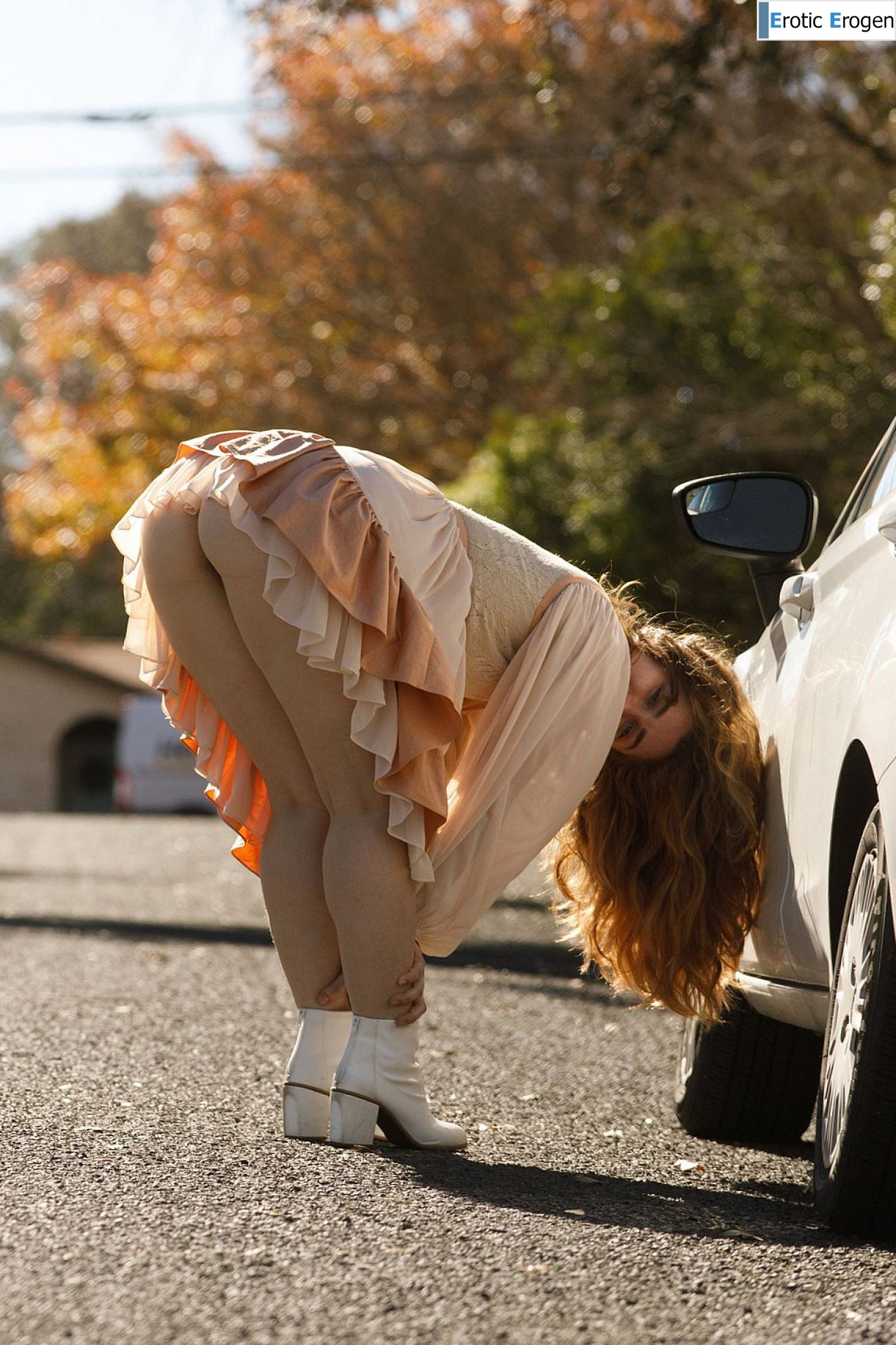 Greta Yarbrough in Dress Sesh. Picture 16