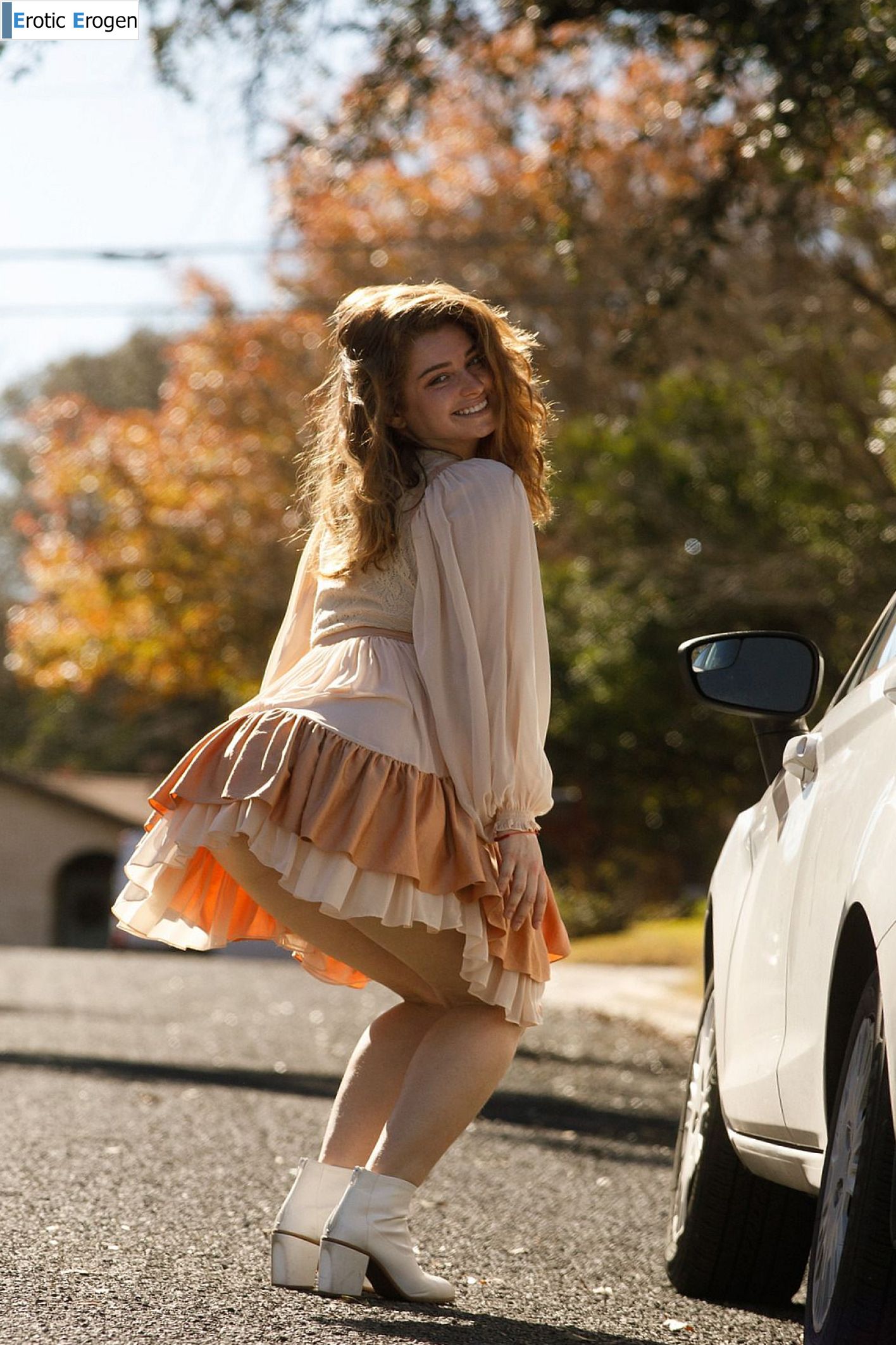 Greta Yarbrough in Dress Sesh. Picture 18