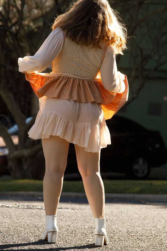 Greta Yarbrough in Dress Sesh. Thumb 31