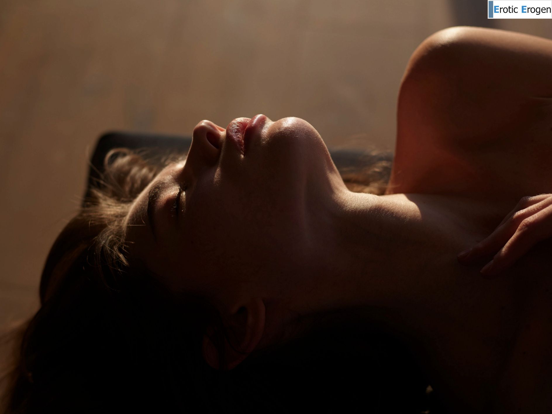 Anna L in Art Nudes. Фото 29