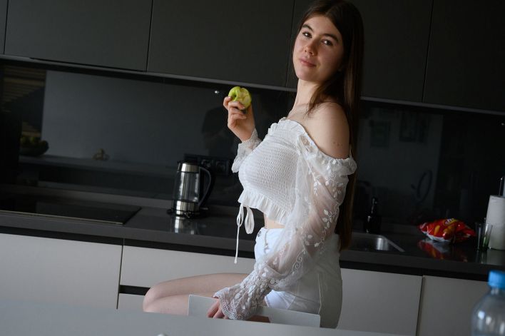 Yvain Cormich in Shy Times 1. Thumb 24