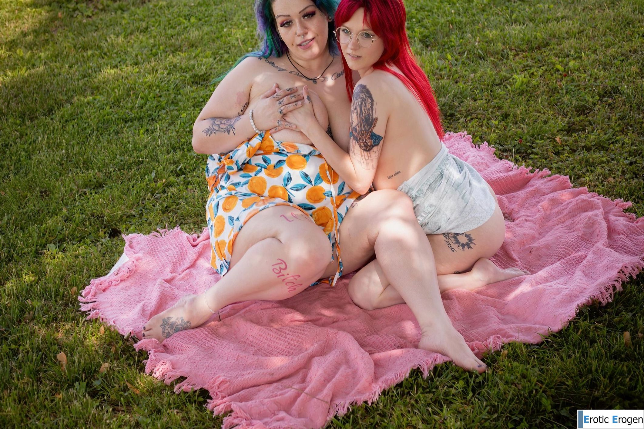 Ellieehaze in Best Buds. Picture 26