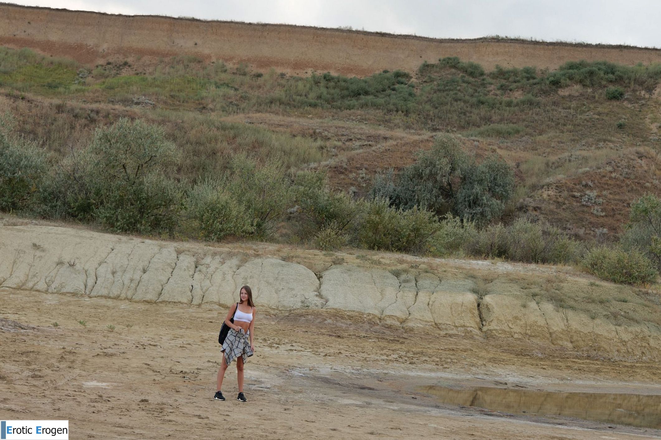 Olya Derkach in Roaming Minutes. Picture 26