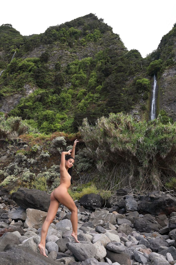 Aria in Pink Paradise 2. Thumb 32