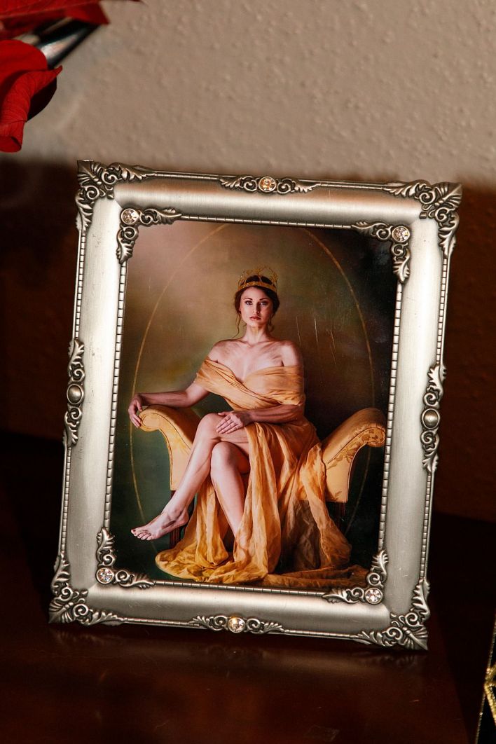 Sammy Loble in Yas Queens. Thumb 20