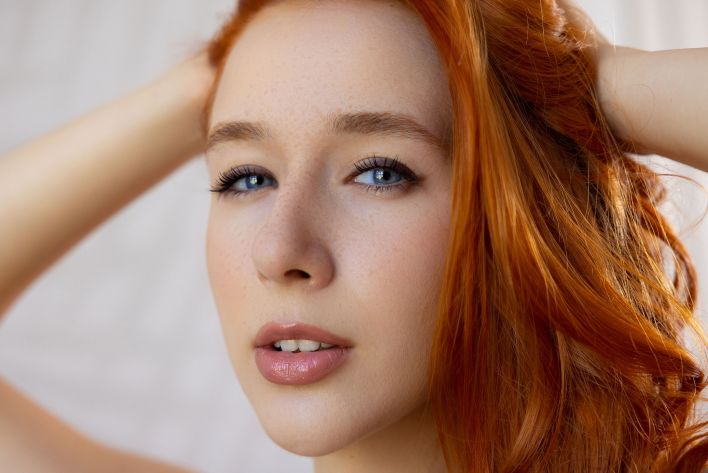 Lila Rouge in Wake Up Call. Thumb 11