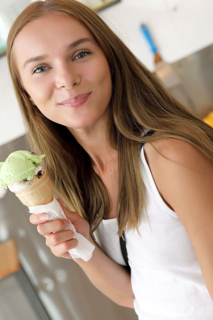 Karissa Diamond in Postcard From Paphos. Thumb 3