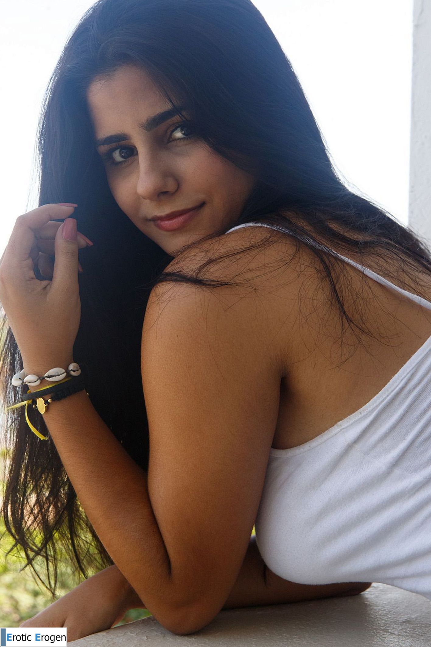 Lissa Mendez in Loose Blues 1. Picture 4