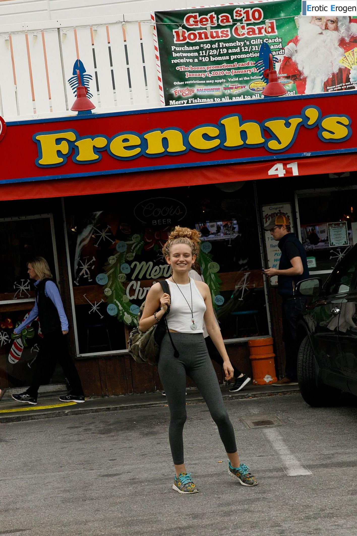 Debra Kenlow in Rare Bird Florida. Picture 3