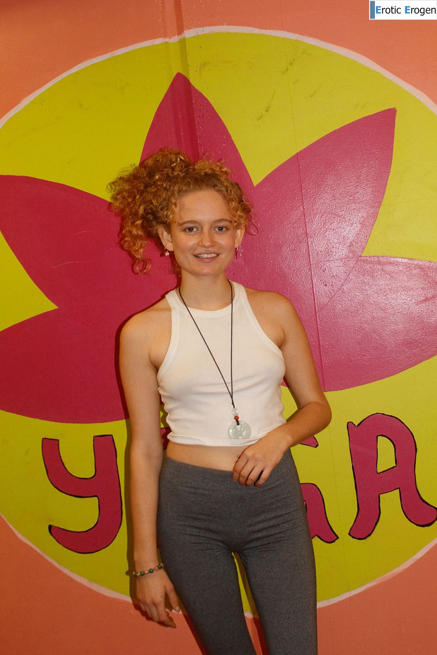 Debra Kenlow in Rare Bird Florida. Picture 54