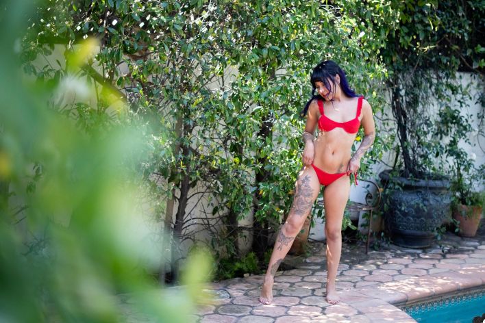 Callioppe in Little Red Bikini. Thumb 1