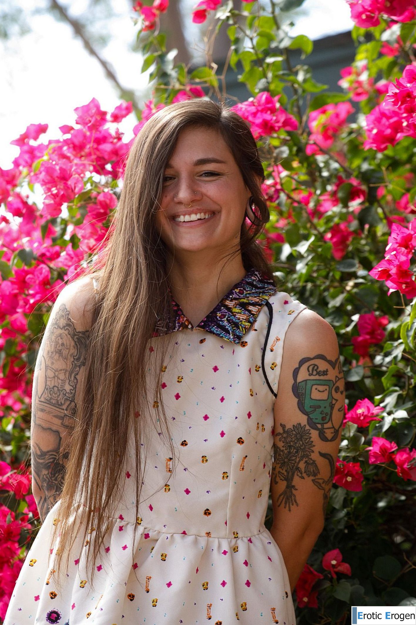 Luna Lovely in I Married A Pornstar. Picture 2