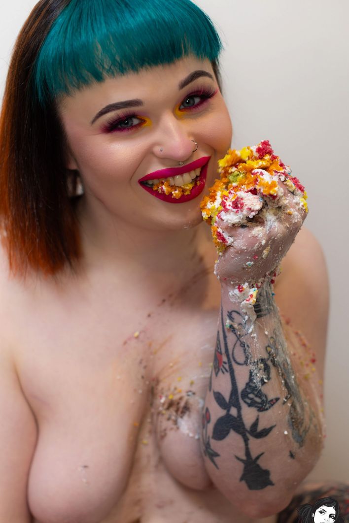 Bitamoes in Wanna Smash. Thumb 24