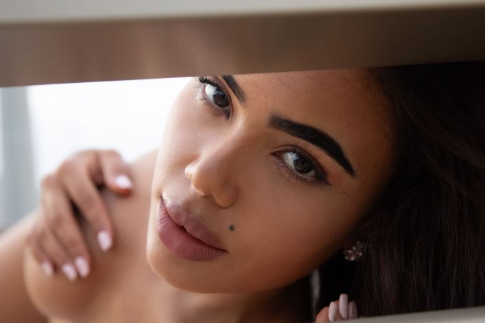 Lupe in The Yard. Thumb 32