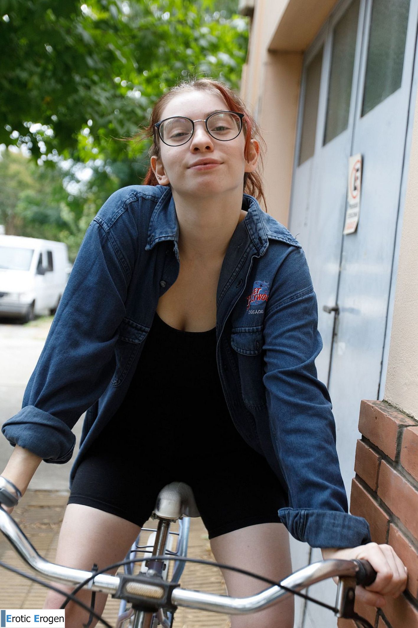 Victoria Ramos in Soft Rides. Фото 3