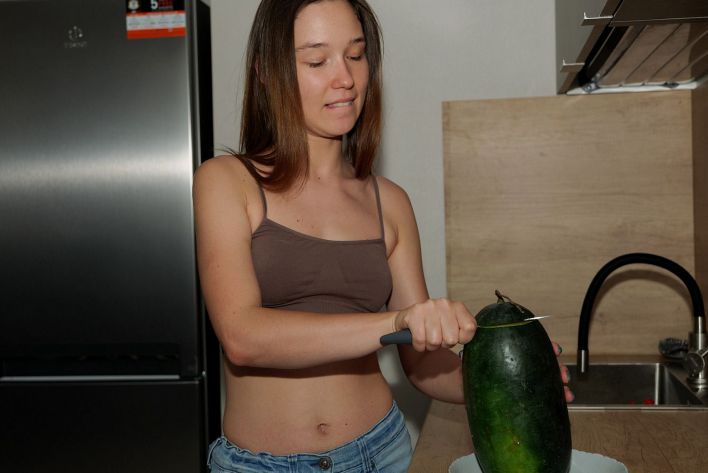 Sayah Heaney in Summer Melon. Эскиз 1