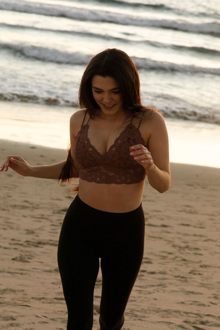 Melba Chastain in Hair Sand Curves. Thumb 29