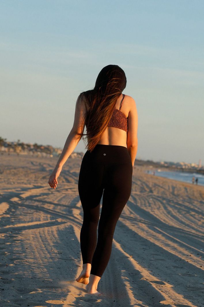 Melba Chastain in Hair Sand Curves. Thumb 5