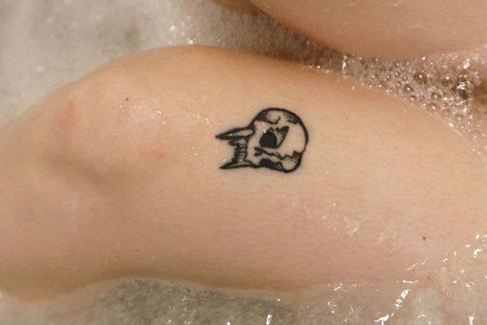 Vonnie Bean in Costco Bodywash. Thumb 27