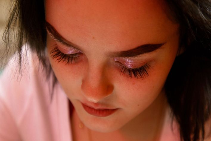 Vonnie Bean in Costco Bodywash. Thumb 8